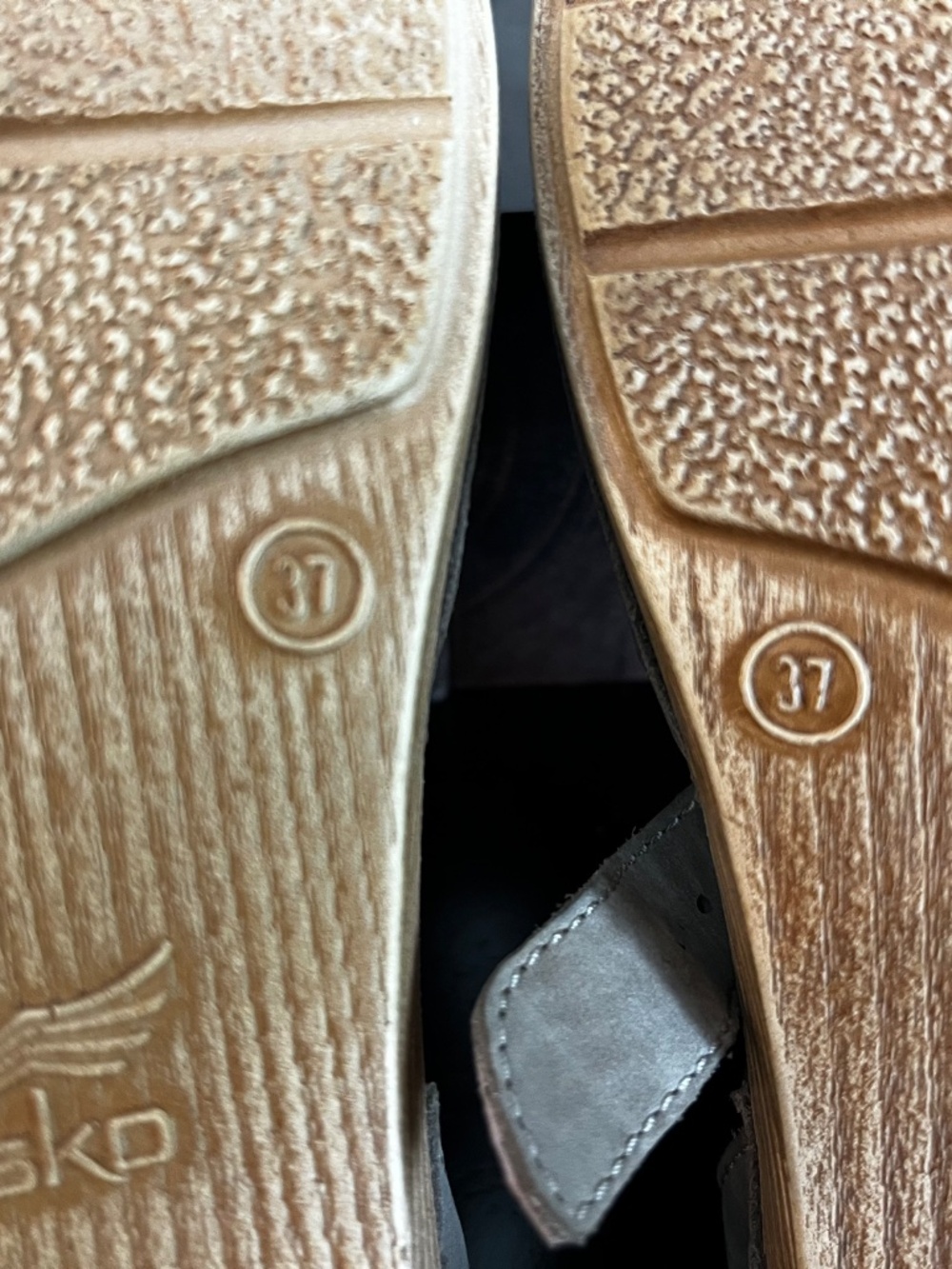 Dansko Tivoli Taupe Suede Mary Jane Clogs With A Laser Cut Scalloped Design 37 - Picture 3 of 4